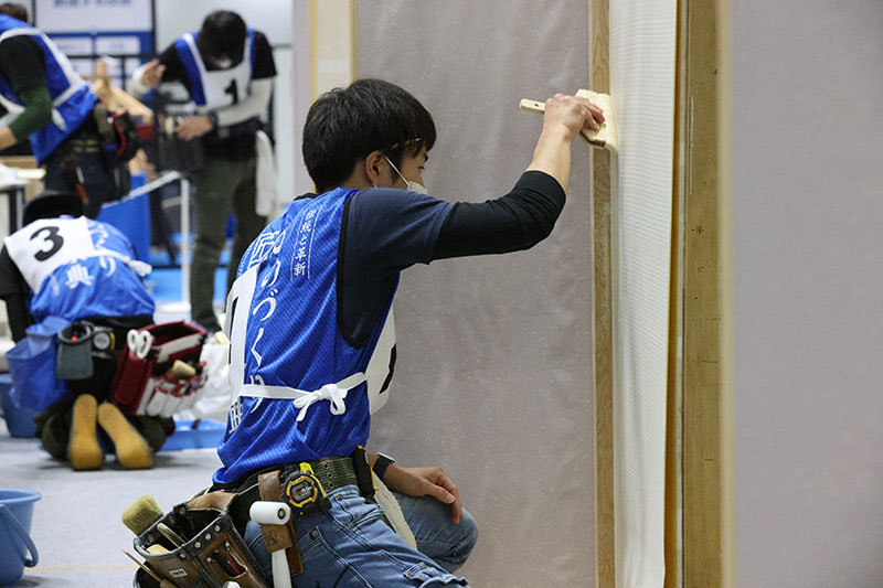 内装仕上げ施工競技大会thum