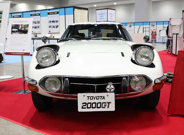 工エリアの2000GT