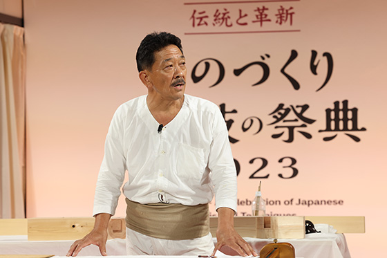 「涼を生ける」あなたのお部屋に「山下幸輝さん」が挑戦！