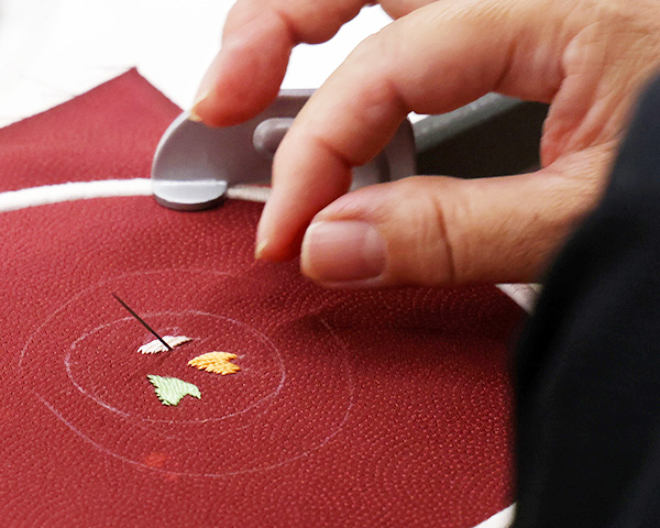 伝工エリア 江戸刺繡