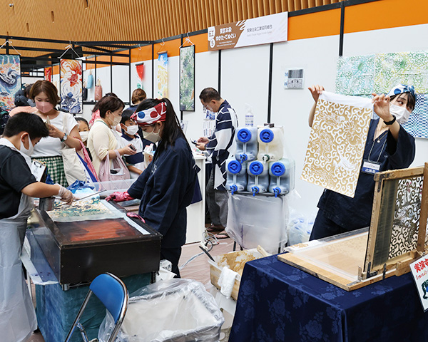伝工エリア 東京本染ゆかた・手ぬぐい