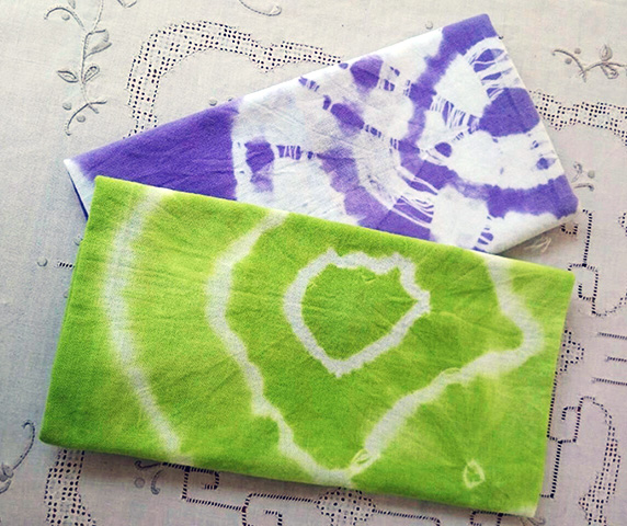 Hand Towel Dyeing