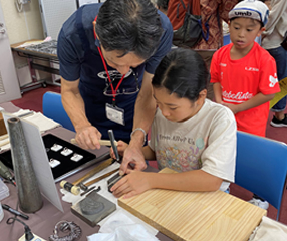 >Handbag making experience / Bangle bracelet making experience